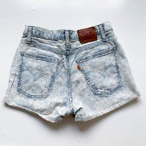 high waisted denim levi shorts